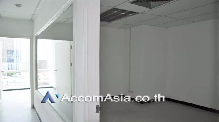 11  Office Space For Rent in Pattanakarn ,Bangkok ARL Ramkhamhaeng at UM Tower AA11808
